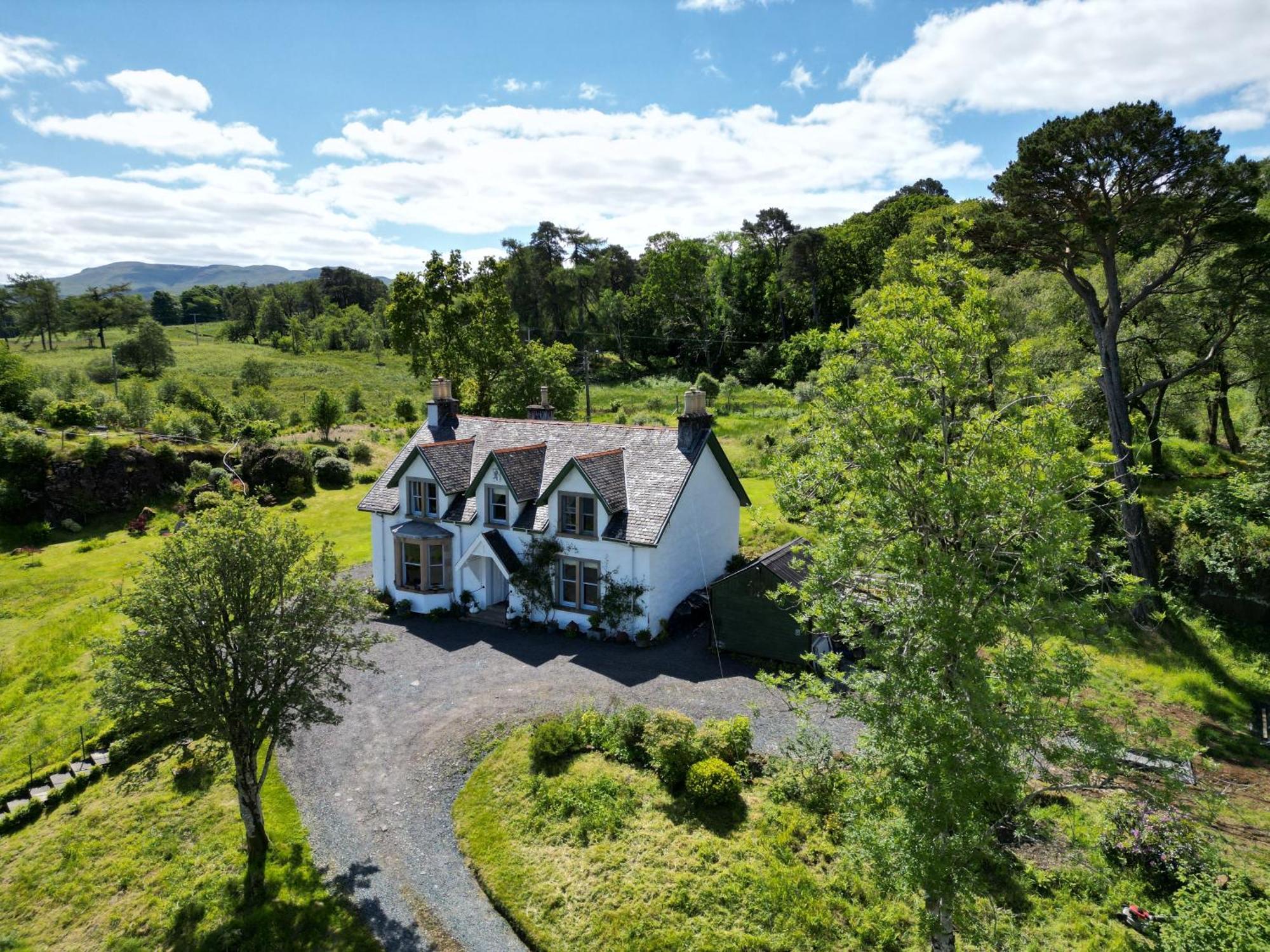 Glenaros Lodge Salen  Exteriör bild